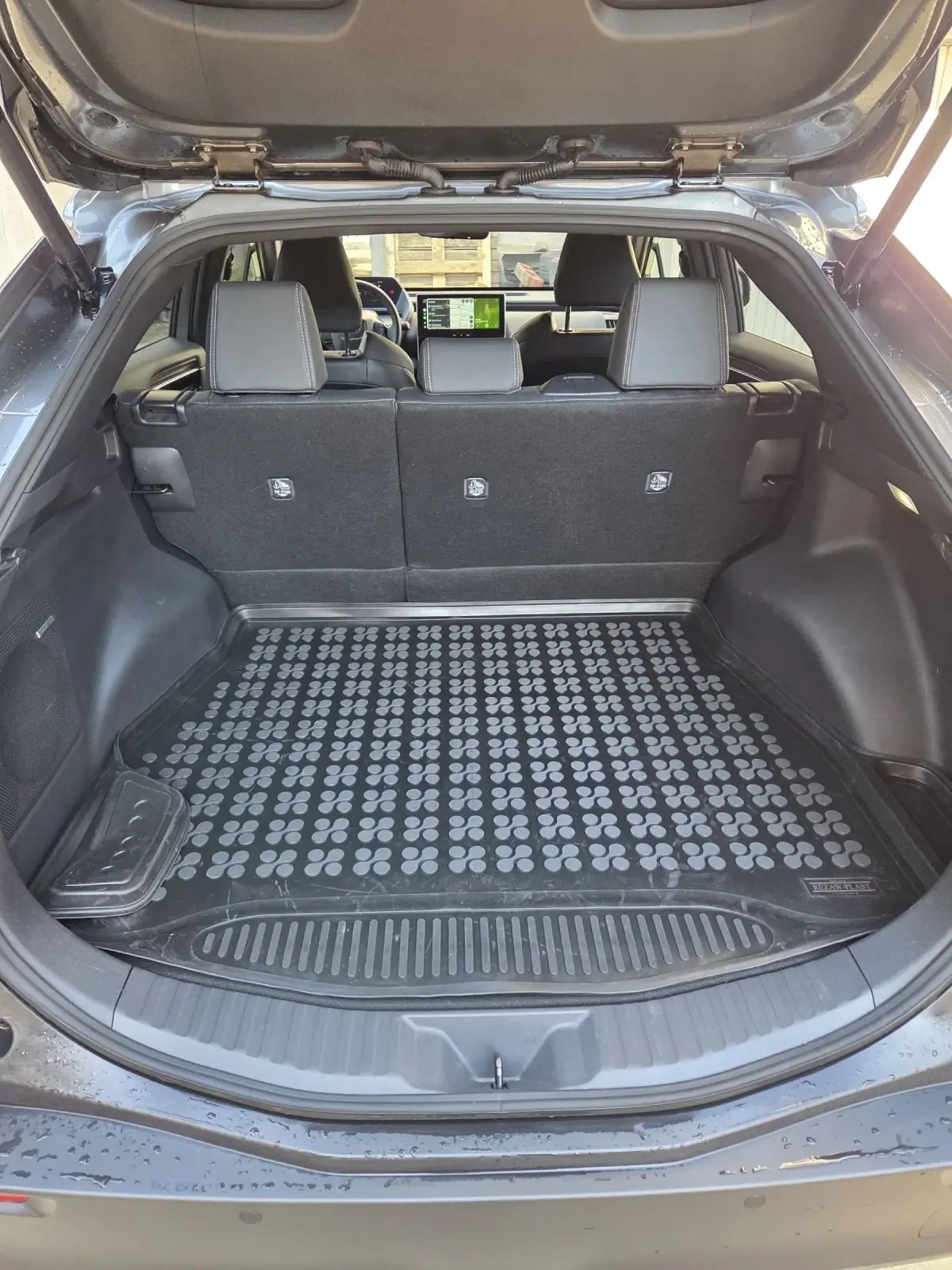 Subaru Solterra 72.8 KW - изображение 7