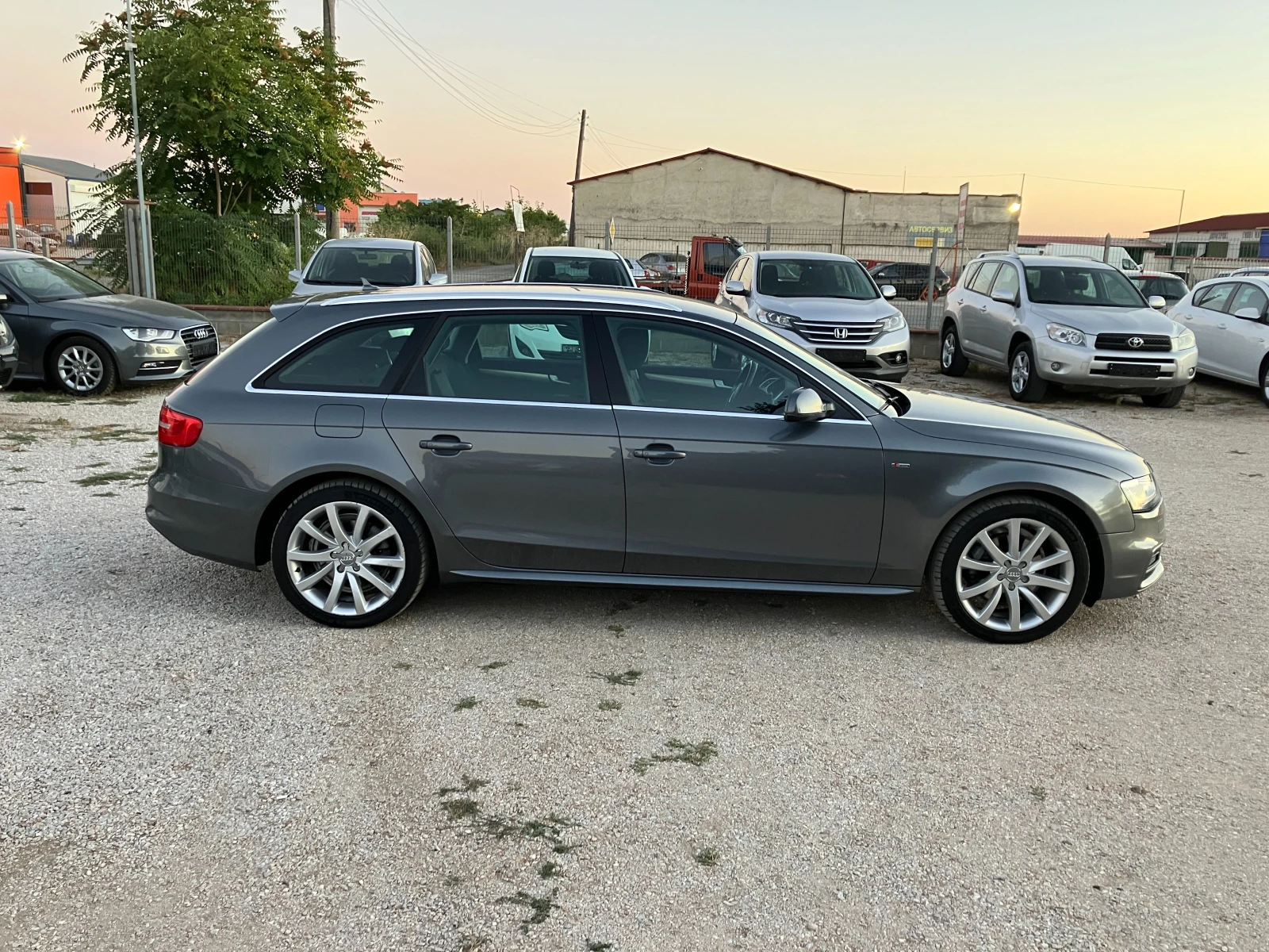 Audi A4 S-line - изображение 10