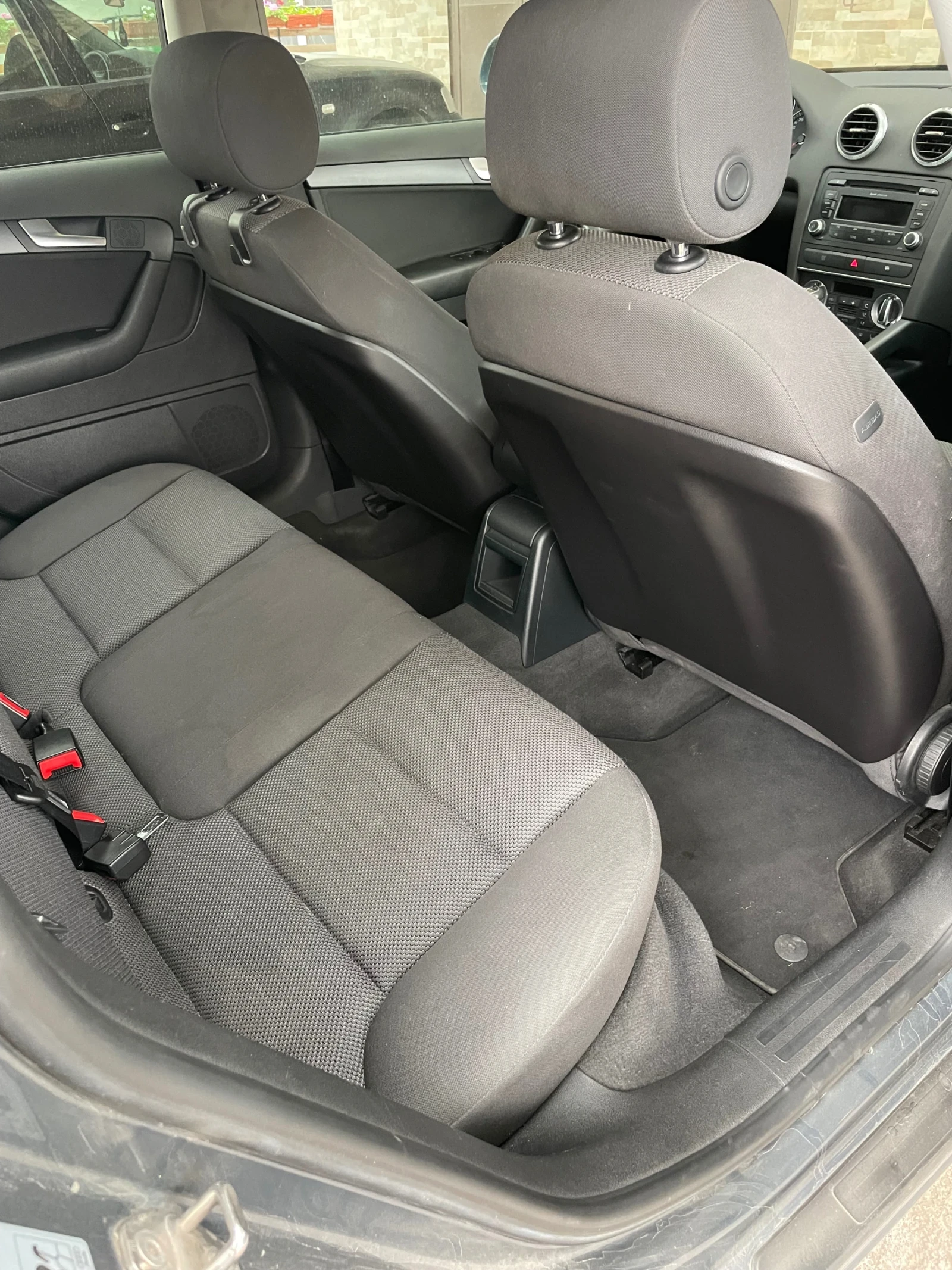 Audi A3 1, 9 FACE - изображение 10