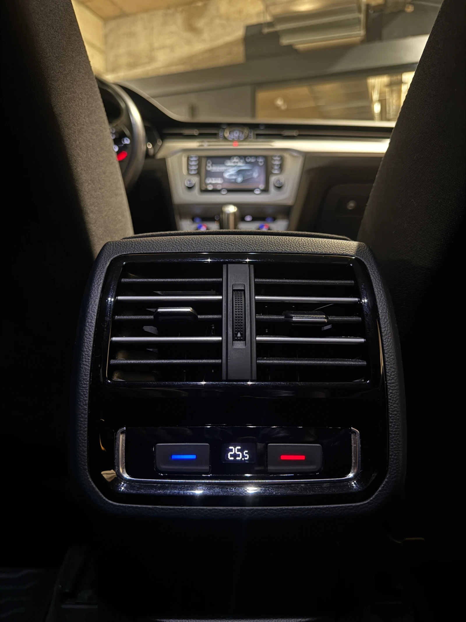 VW Passat VW - 2.0 TDI - 150 �.�. - B8 | Mobile.bg � ����������� 12