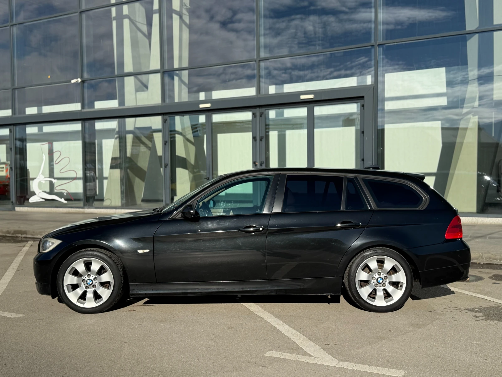 BMW 320 2.0D 163.k.c./Навигация - изображение 2