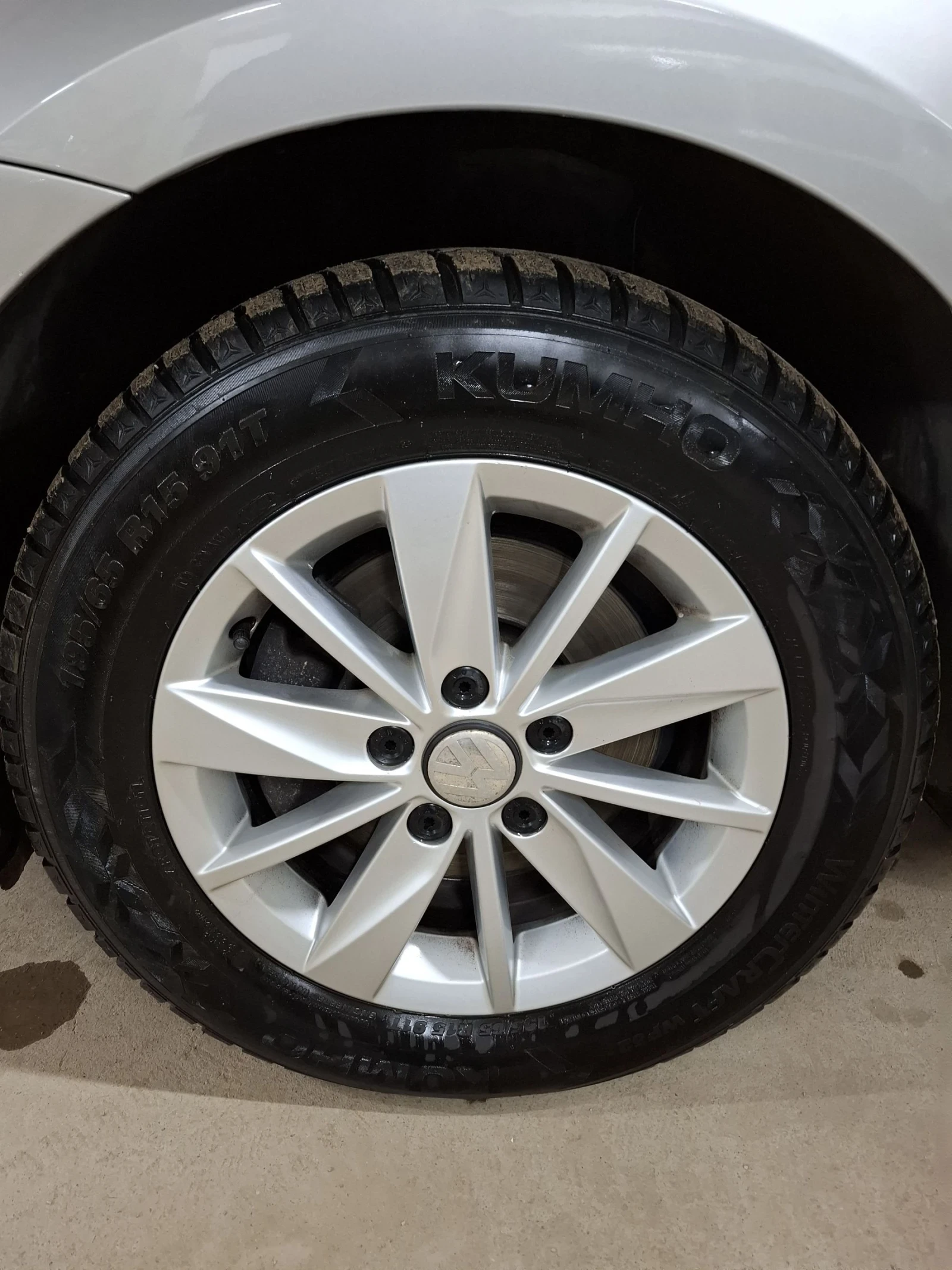 VW Golf 1.6TDI DSG АВТОМАТИК, РЕАЛНИ 149К КМ ОТ PORSCHE BG, снимка 16 - Автомобили и джипове - 53790934