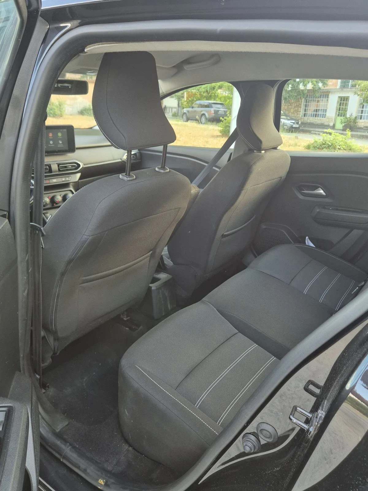 Dacia Sandero 1.0 бензин/газ, снимка 9 - Автомобили и джипове - 54085798