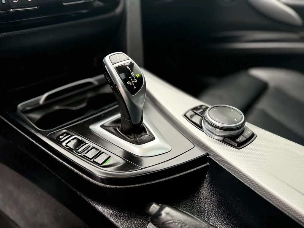 BMW 340 XDRIVE M PACK| HARMAN/KARDON| HUD| КАМЕРА, снимка 12 - Автомобили и джипове - 54116344