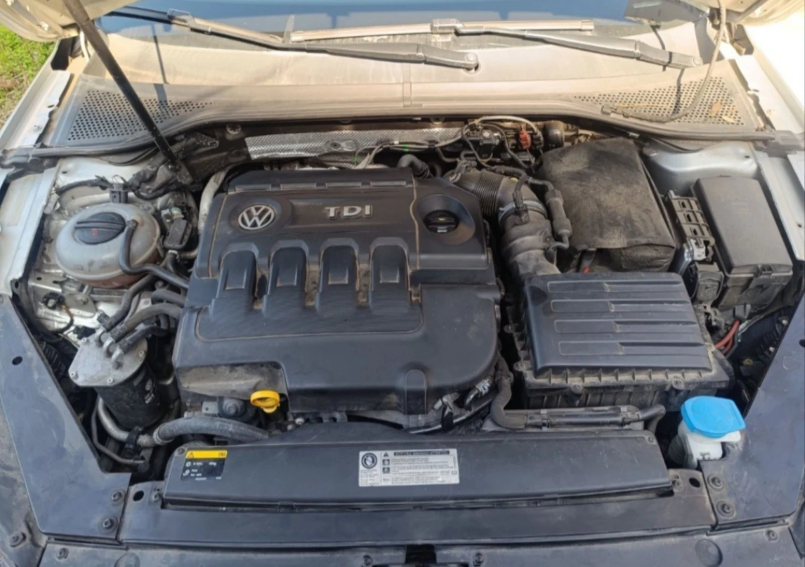 VW Passat 2.0TDI-150кс 6ск ТОП, снимка 16 - Автомобили и джипове - 54307889