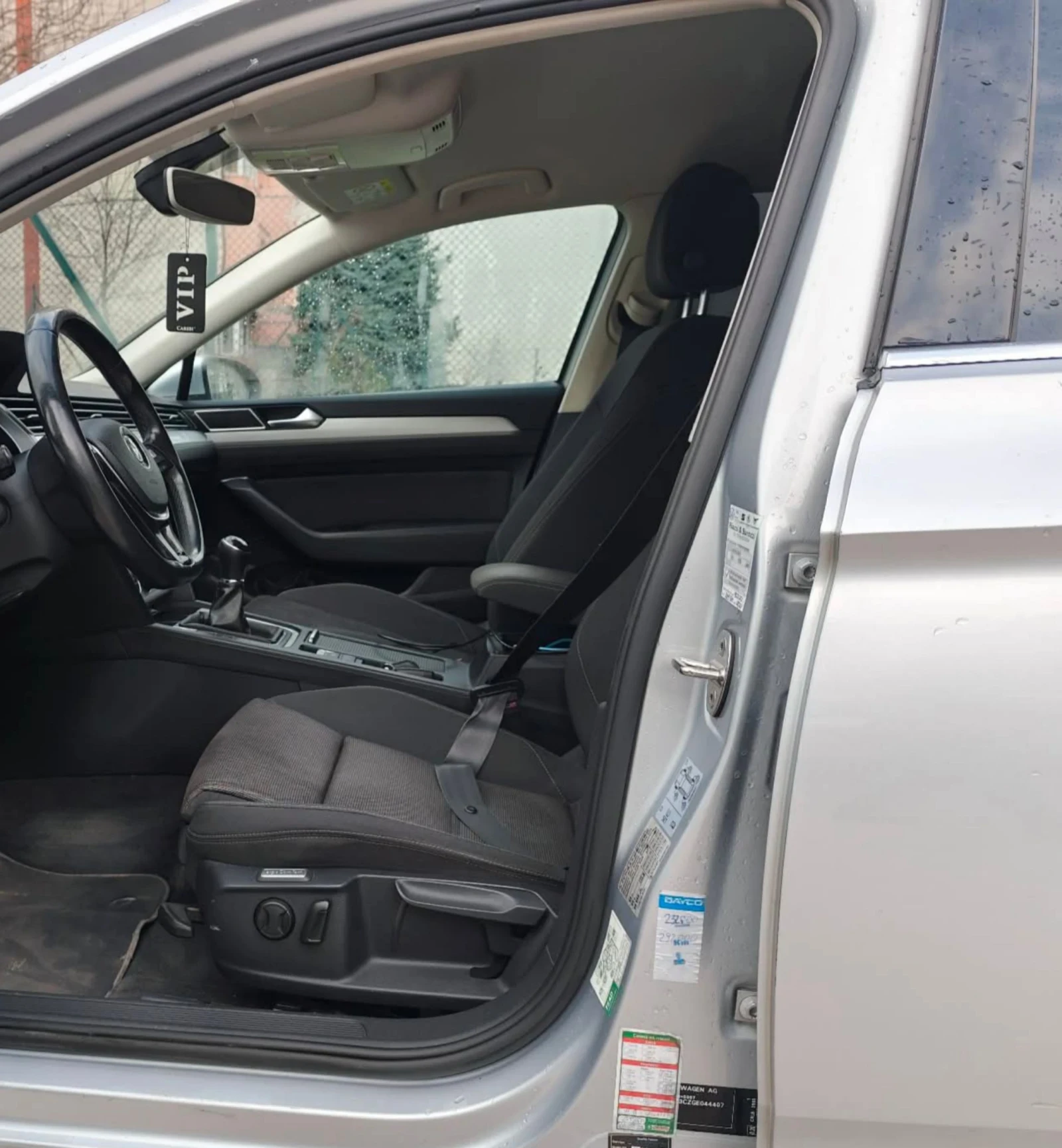 VW Passat 2.0TDI-150кс 6ск ТОП, снимка 13 - Автомобили и джипове - 54307889