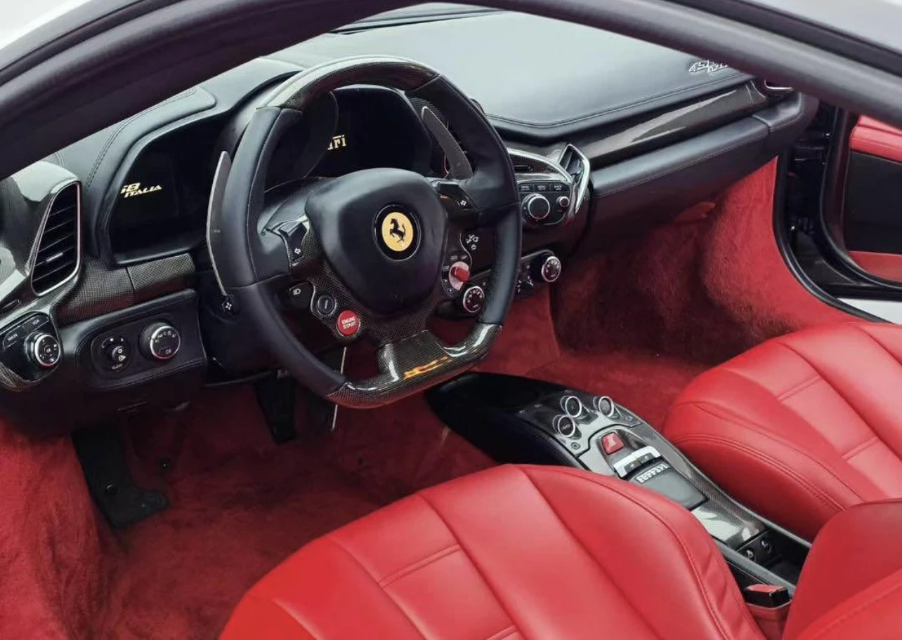 Ferrari 458 Italia, снимка 3 - Автомобили и джипове - 54458258