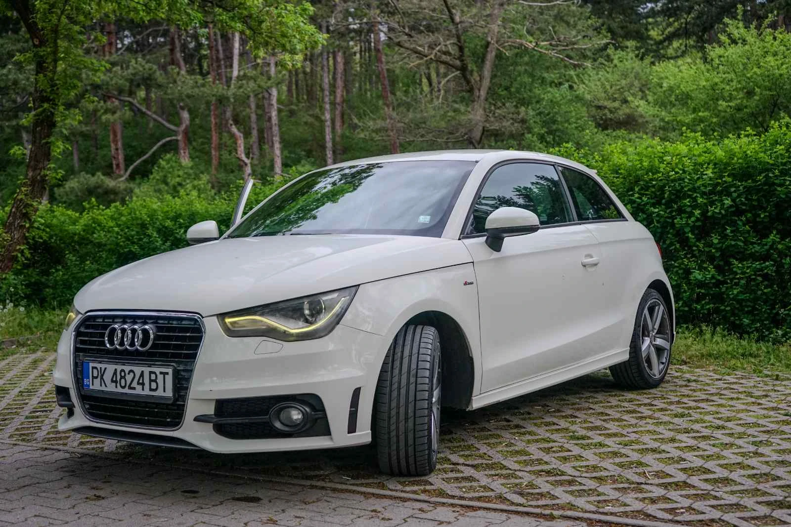Audi A1 1.4 TFSI S-line S tronic, снимка 14 - Автомобили и джипове - 54723616