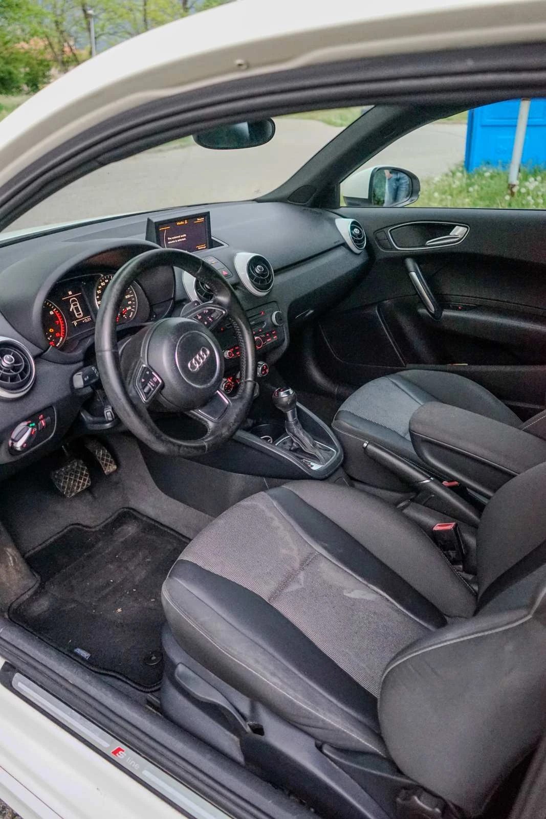Audi A1 1.4 TFSI S-line S tronic, снимка 9 - Автомобили и джипове - 54723616
