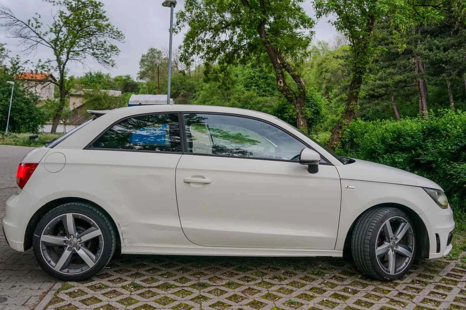 Audi A1 1.4 TFSI S-line S tronic, снимка 6 - Автомобили и джипове - 54723616