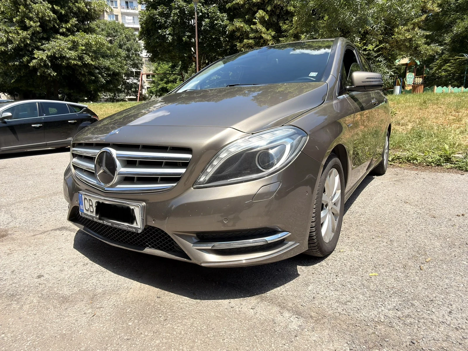 Mercedes-Benz B 180 1, 8 cdi, снимка 2 - Автомобили и джипове - 54773538