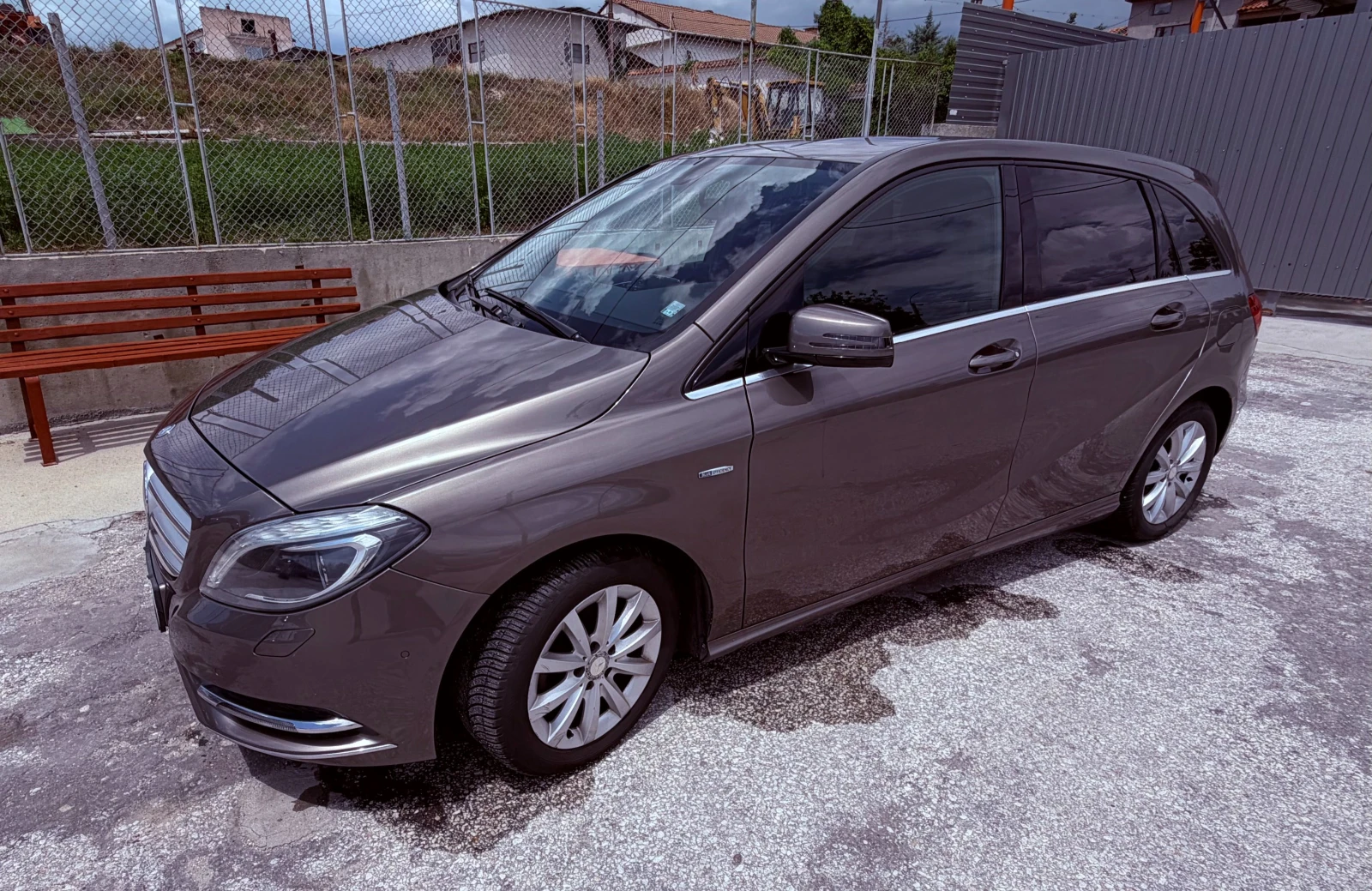 Mercedes-Benz B 180 1, 8 cdi, снимка 2 - Автомобили и джипове - 54773538