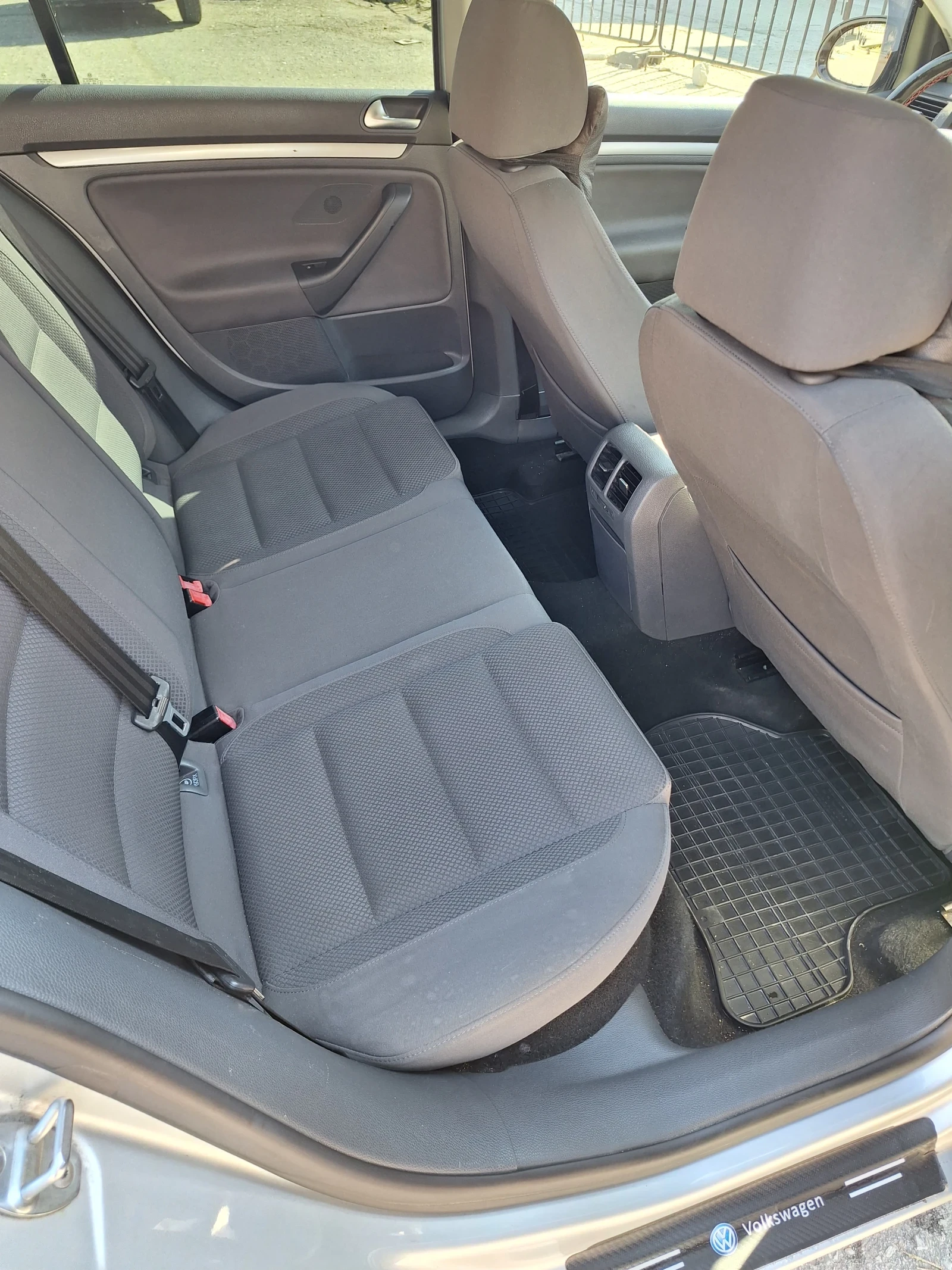 VW Golf, снимка 7 - Автомобили и джипове - 54803086
