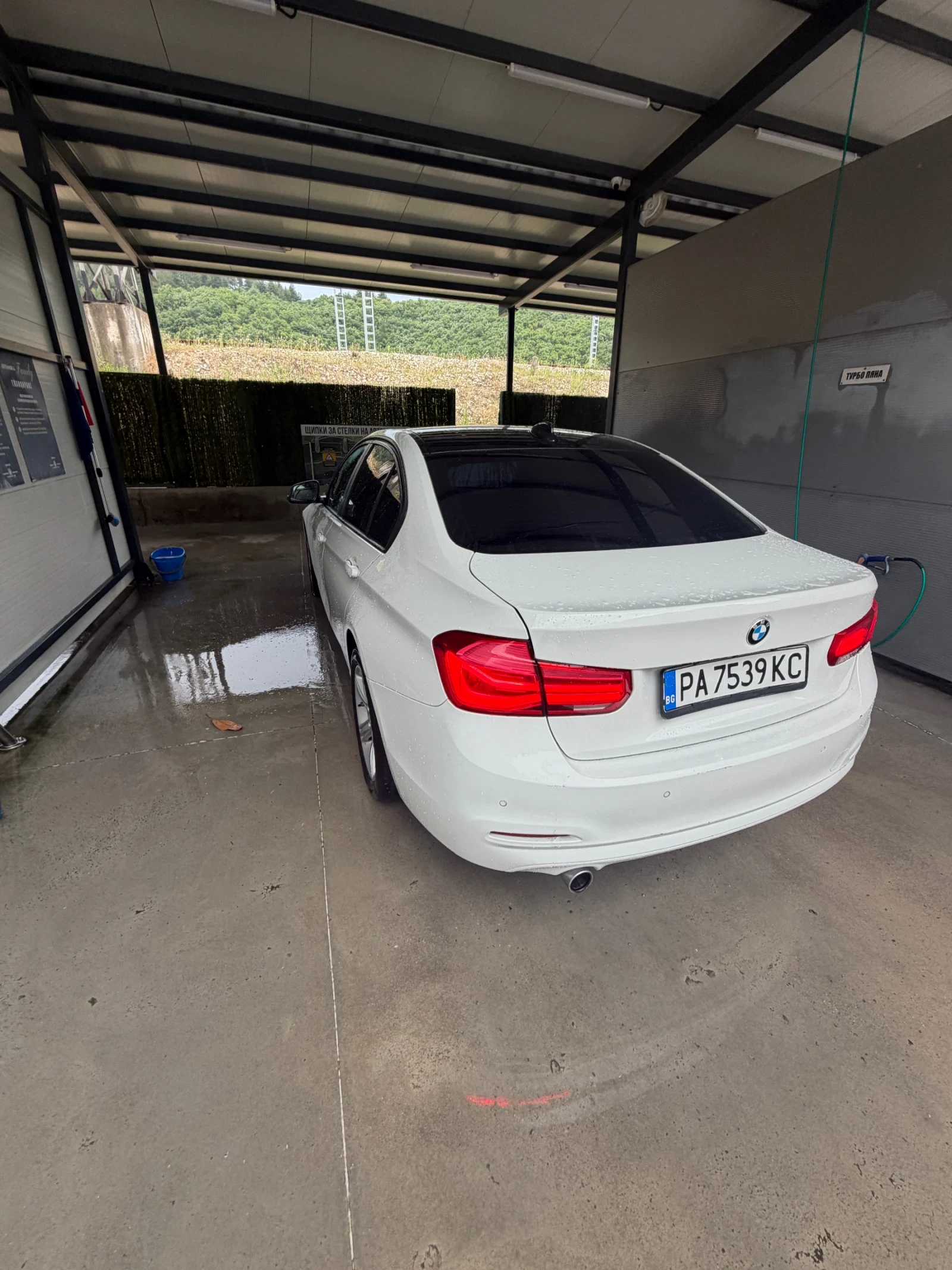 BMW 318 2.0d Xdrive (нова верига!!!), снимка 3 - Автомобили и джипове - 55315774