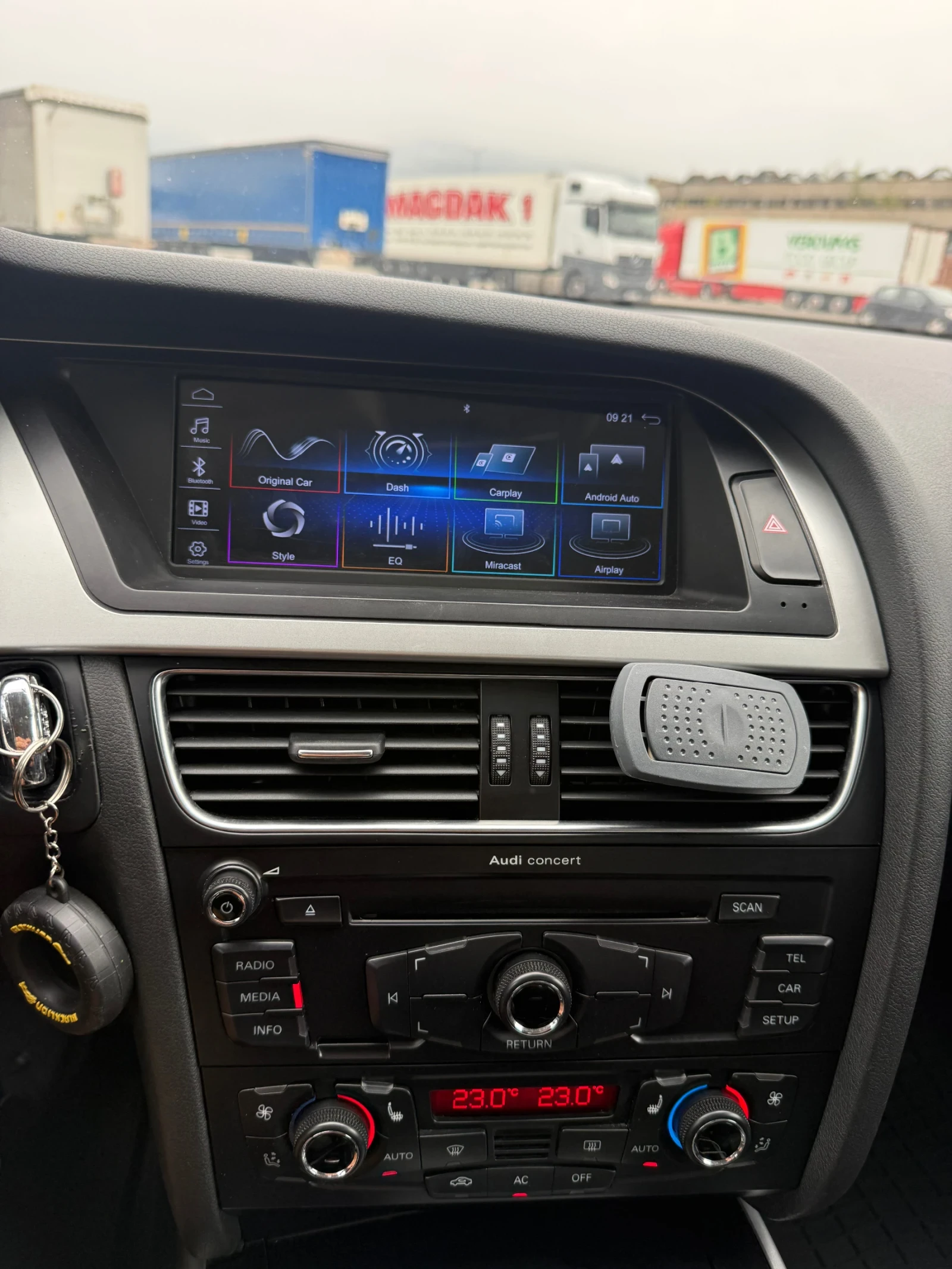 Audi A4 Allroad 2.0TDI 16V QUATTRO, снимка 8 - Автомобили и джипове - 55841316