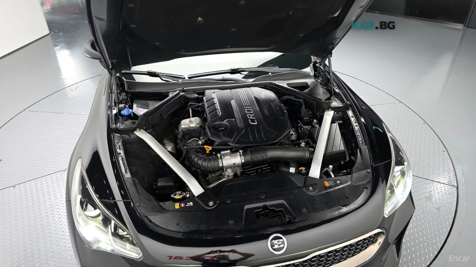 Kia Stinger AWD* PLATINUM* КАМЕРА* HEADUP* ПЕРА* ОБДУХВАНЕ* , снимка 6 - Автомобили и джипове - 55929341