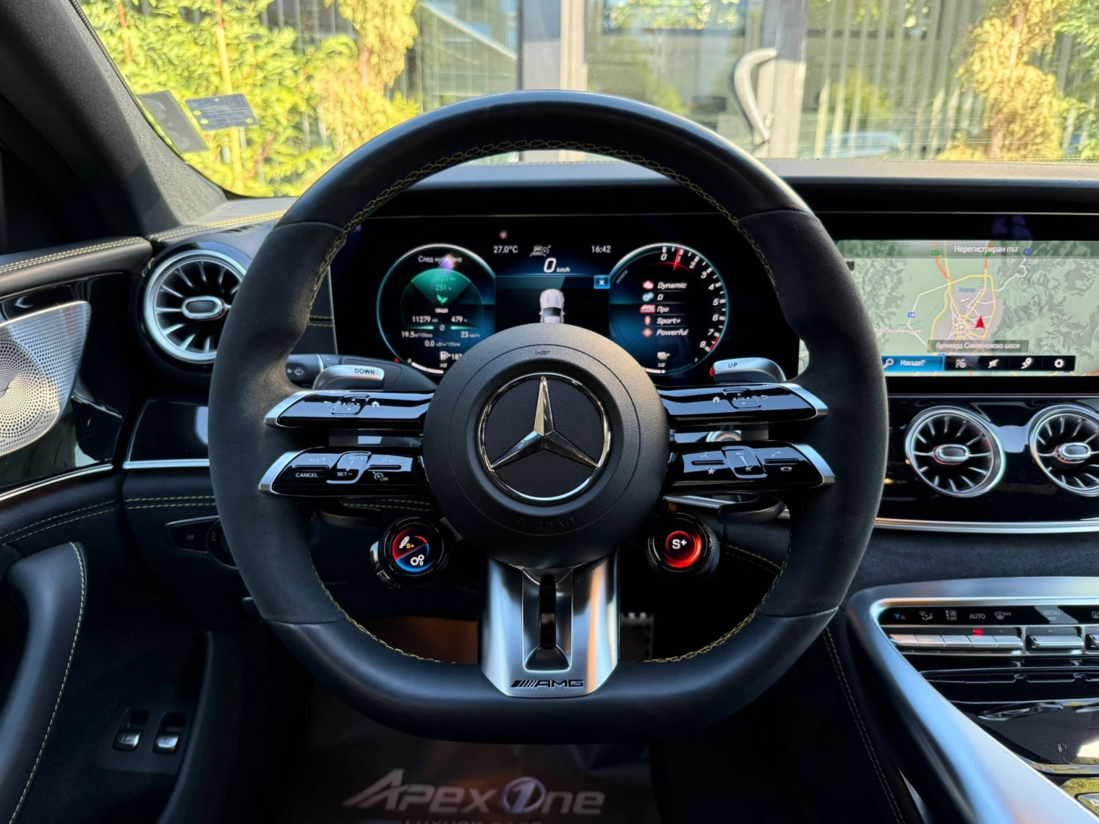 Mercedes-Benz AMG GT  63S E-Performance / Carbon Ceramic/BURM/360, снимка 8 - Автомобили и джипове - 55961649