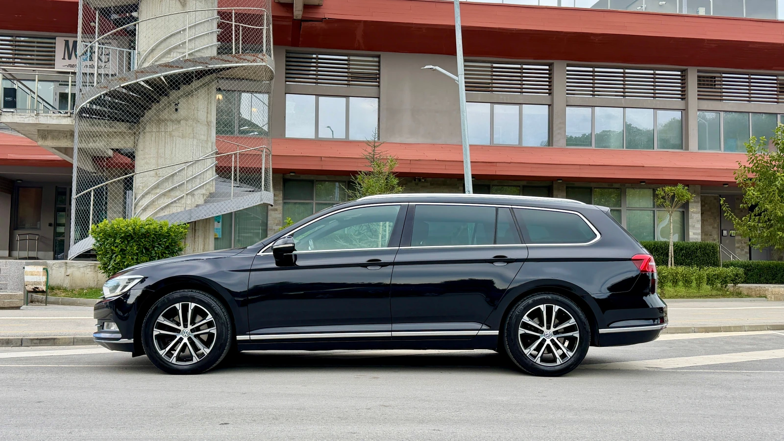 VW Passat 8, снимка 7 - Автомобили и джипове - 56248172