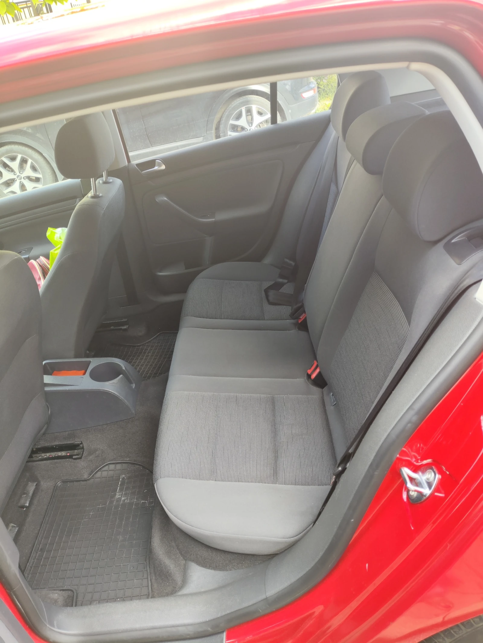 VW Golf 1.4, снимка 9 - Автомобили и джипове - 56276040