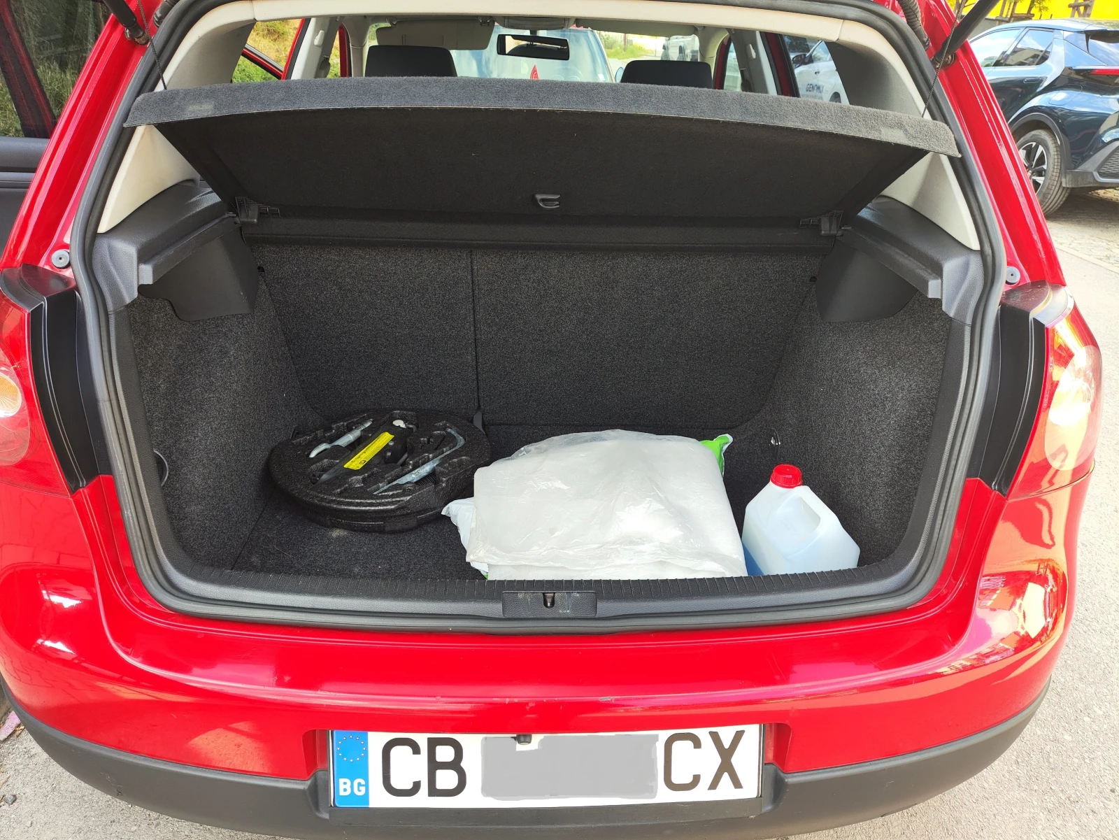 VW Golf 1.4, снимка 12 - Автомобили и джипове - 56276040
