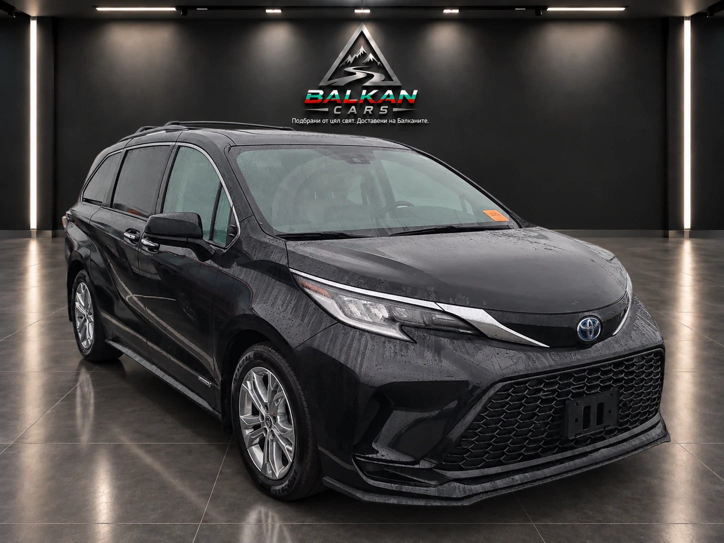 Toyota Sienna AWD* Подгрев* Адапт. Круиз* Шибидах* 
