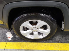 Jeep Compass * NORTH * CARFAX * ЦЕНА ДО БГ - 15350 € / 30021.99 лв. - 56519029 6