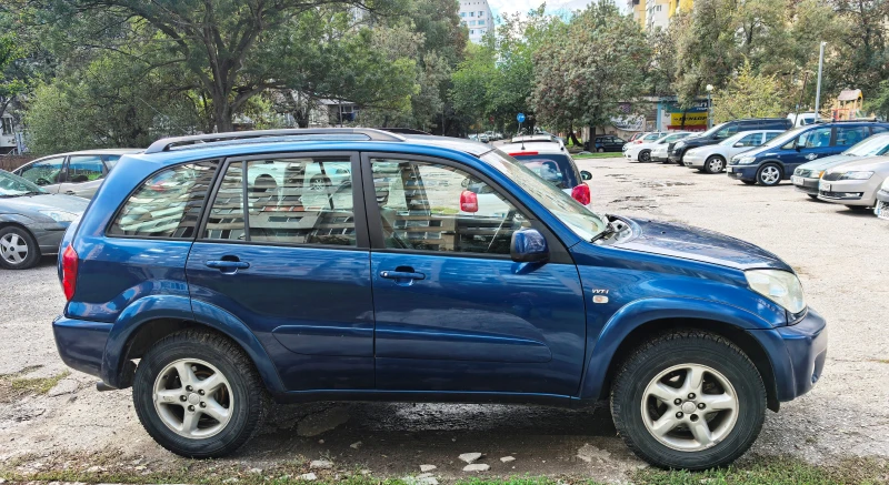 Toyota Rav4 2.0VVTI LPG Ляв волан, снимка 2 - Автомобили и джипове - 47498899