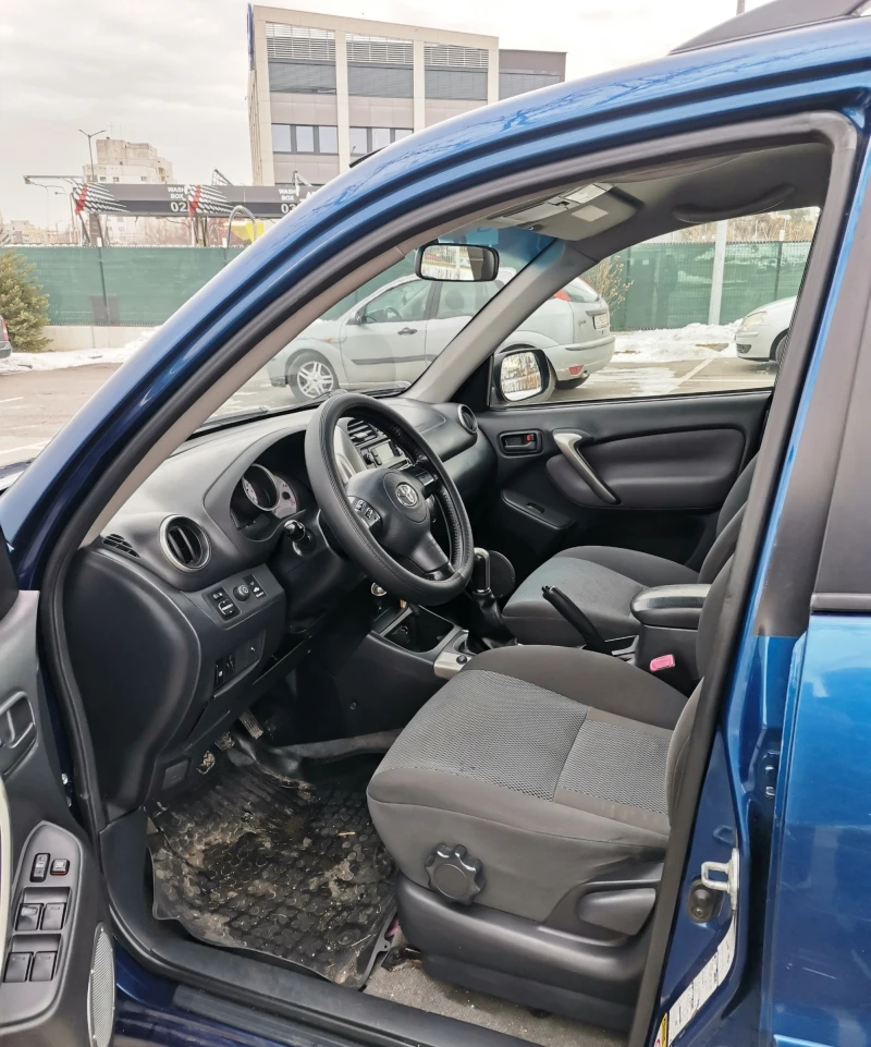 Toyota Rav4 2.0VVTI LPG Ляв волан, снимка 6 - Автомобили и джипове - 47498899