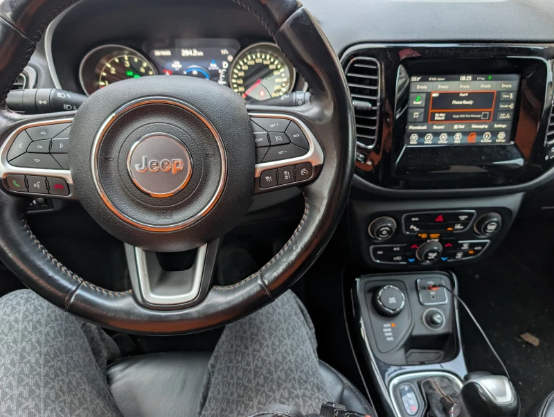 Jeep Compass Limited, снимка 10 - Автомобили и джипове - 52138823