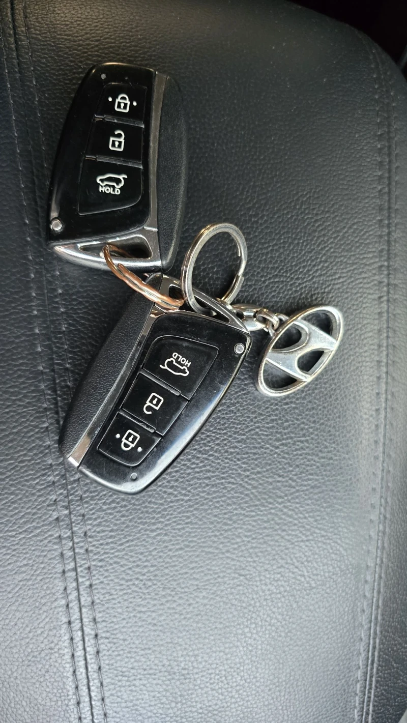 Hyundai Santa fe 2.2 4WD PREMIUM SE, снимка 16 - Автомобили и джипове - 52220250