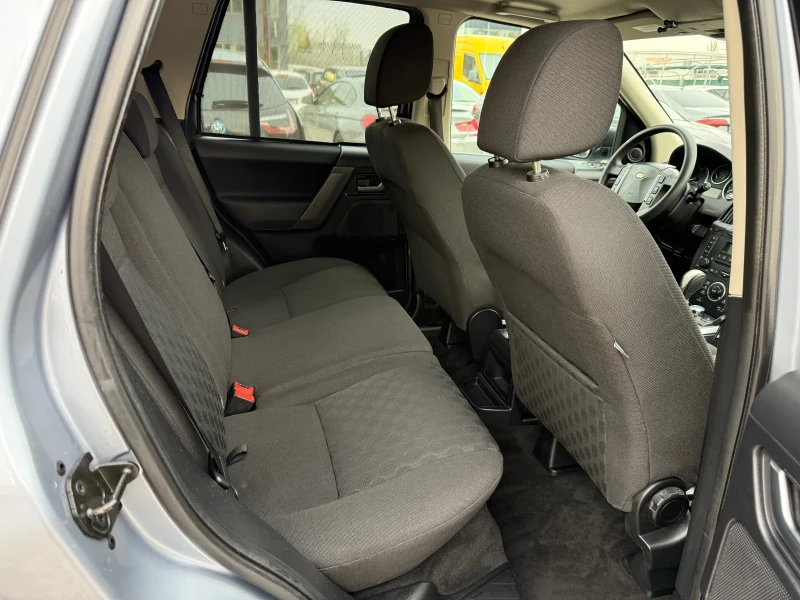 Land Rover Freelander 2.2 TD4 AUTOMATIC 4x4, снимка 12 - Автомобили и джипове - 52447962