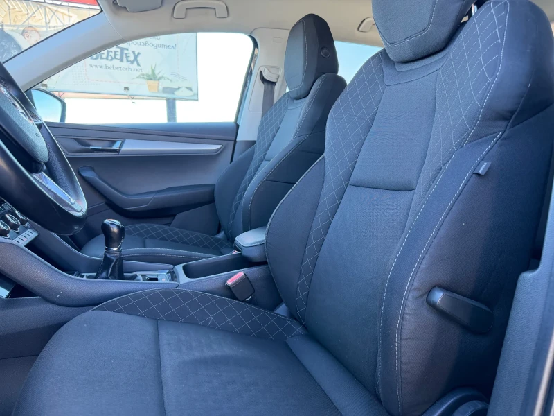 Skoda Karoq 1.6 tdi 115k.c, full led, car play, 6 ck, euro6, снимка 10 - Автомобили и джипове - 53269675