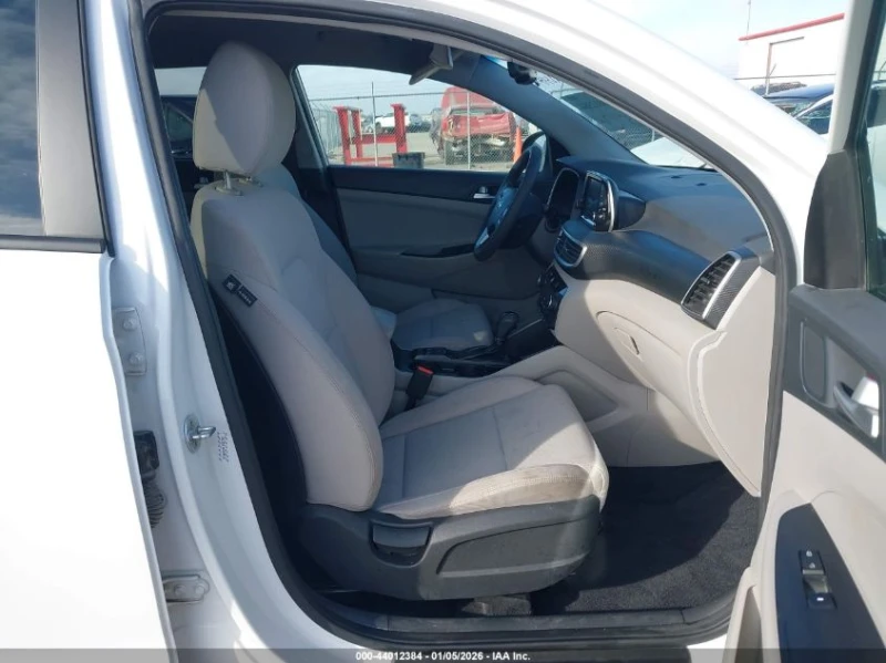 Hyundai Tucson 2.4l Sel, снимка 5 - Автомобили и джипове - 53577495