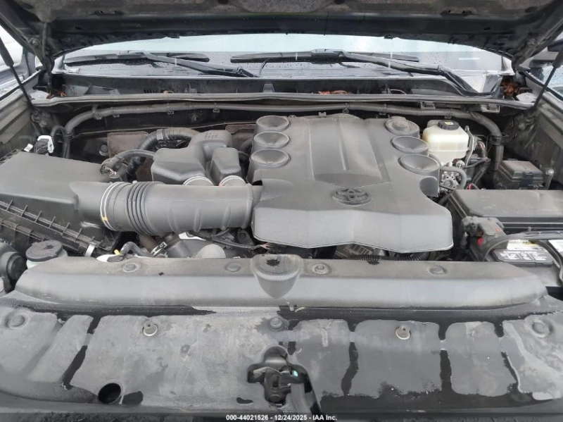 Toyota 4runner 4l Venture Special Edition, снимка 10 - Автомобили и джипове - 53600526