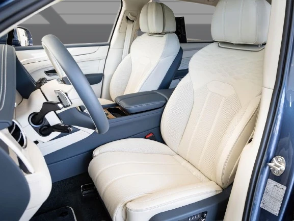 Bentley Bentayga EWB = Azure = Гаранция - изображение 6
