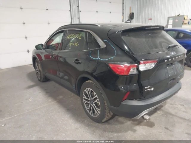 Ford Escape SEL* Камера* Подгреви* Клип на мотора* BUY NOW, снимка 3 - Автомобили и джипове - 53342733