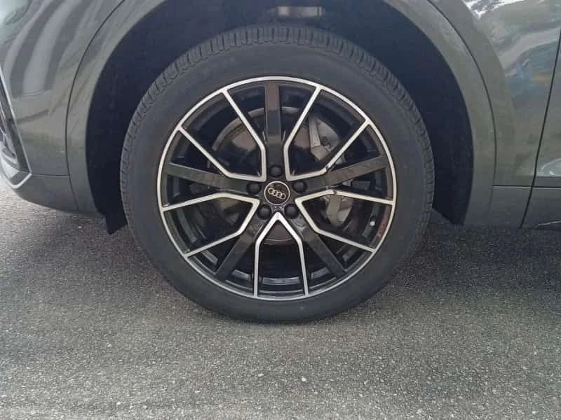 Audi Q5, снимка 2 - Автомобили и джипове - 56732248