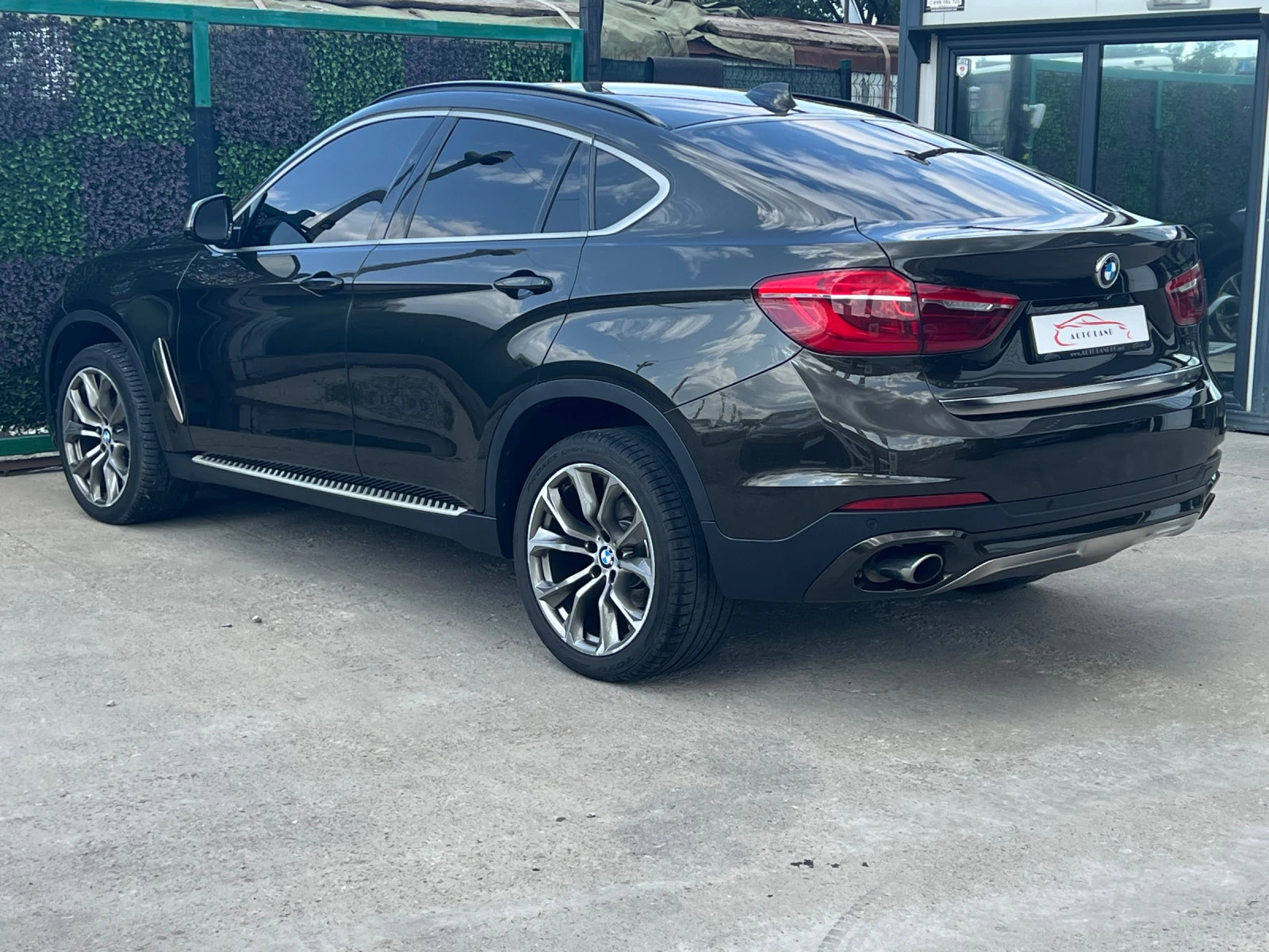 BMW X6 M-Sport/LED/PANO/NAVI/ОБДУХВАНЕ/СОБСТВЕН ЛИЗИНГ - изображение 6