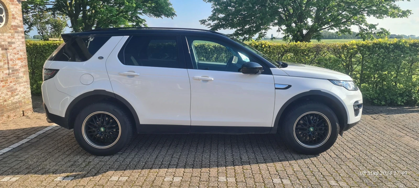 Land Rover Discovery Sport 2.0 - изображение 2