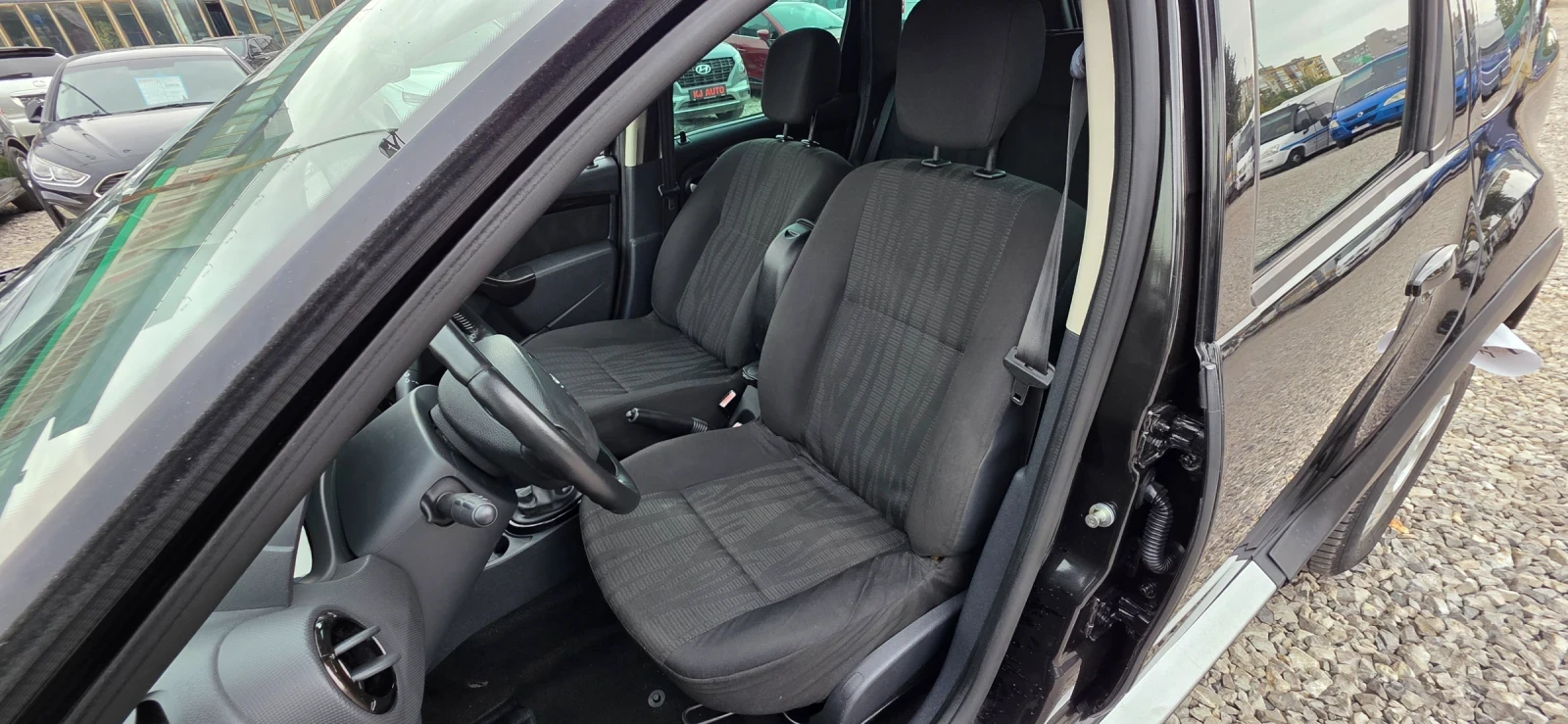 Dacia Duster 1.5 DCI 4x4 ITALIA EURO 5 - изображение 10