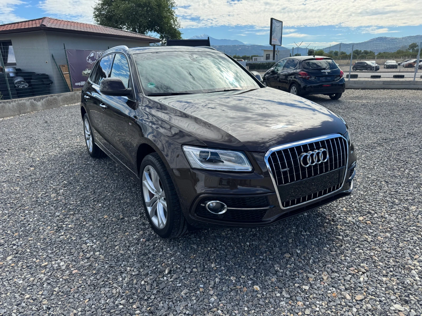 Audi Q5 2.0TDI S LINE * QUATTRO - изображение 2
