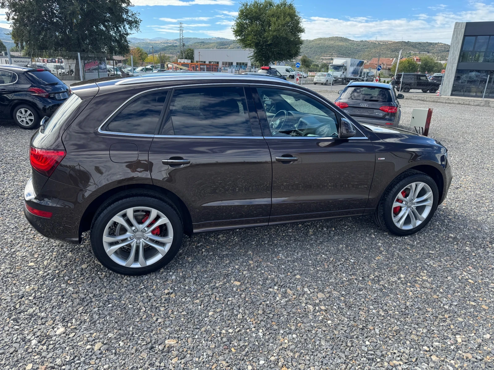 Audi Q5 2.0TDI S LINE * QUATTRO - изображение 6