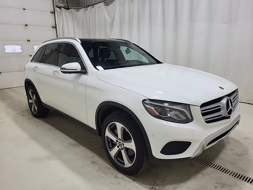Mercedes-Benz GLC 300 * CARFAX * БЕЗ ПЪРВОНАЧАЛНА ВНОСКА - изображение 2
