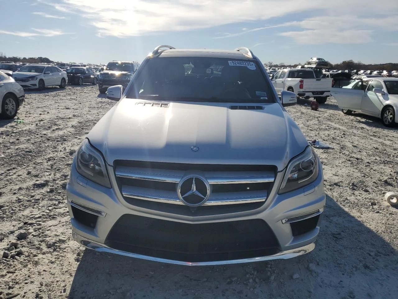 Mercedes-Benz GL 550  - изображение 5