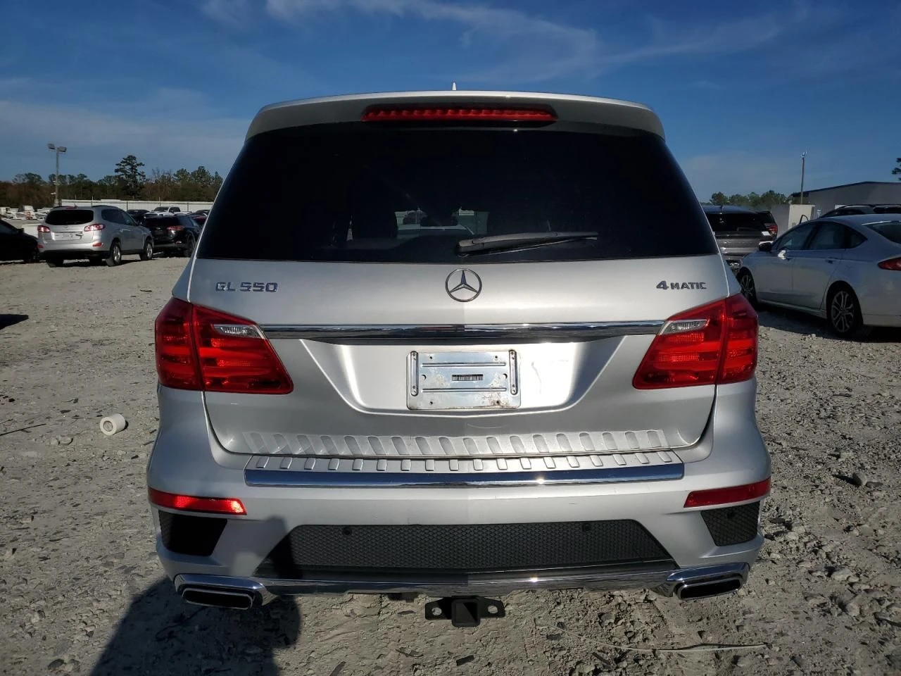 Mercedes-Benz GL 550  - изображение 6