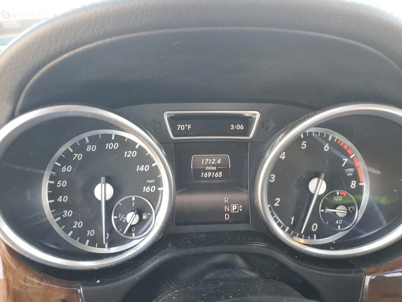 Mercedes-Benz GL 550  - изображение 9