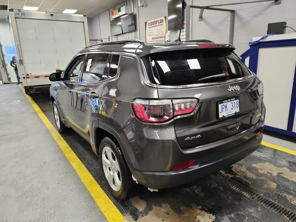 Jeep Compass * NORTH * CARFAX * ���� �� �� | Mobile.bg � ����������� 4