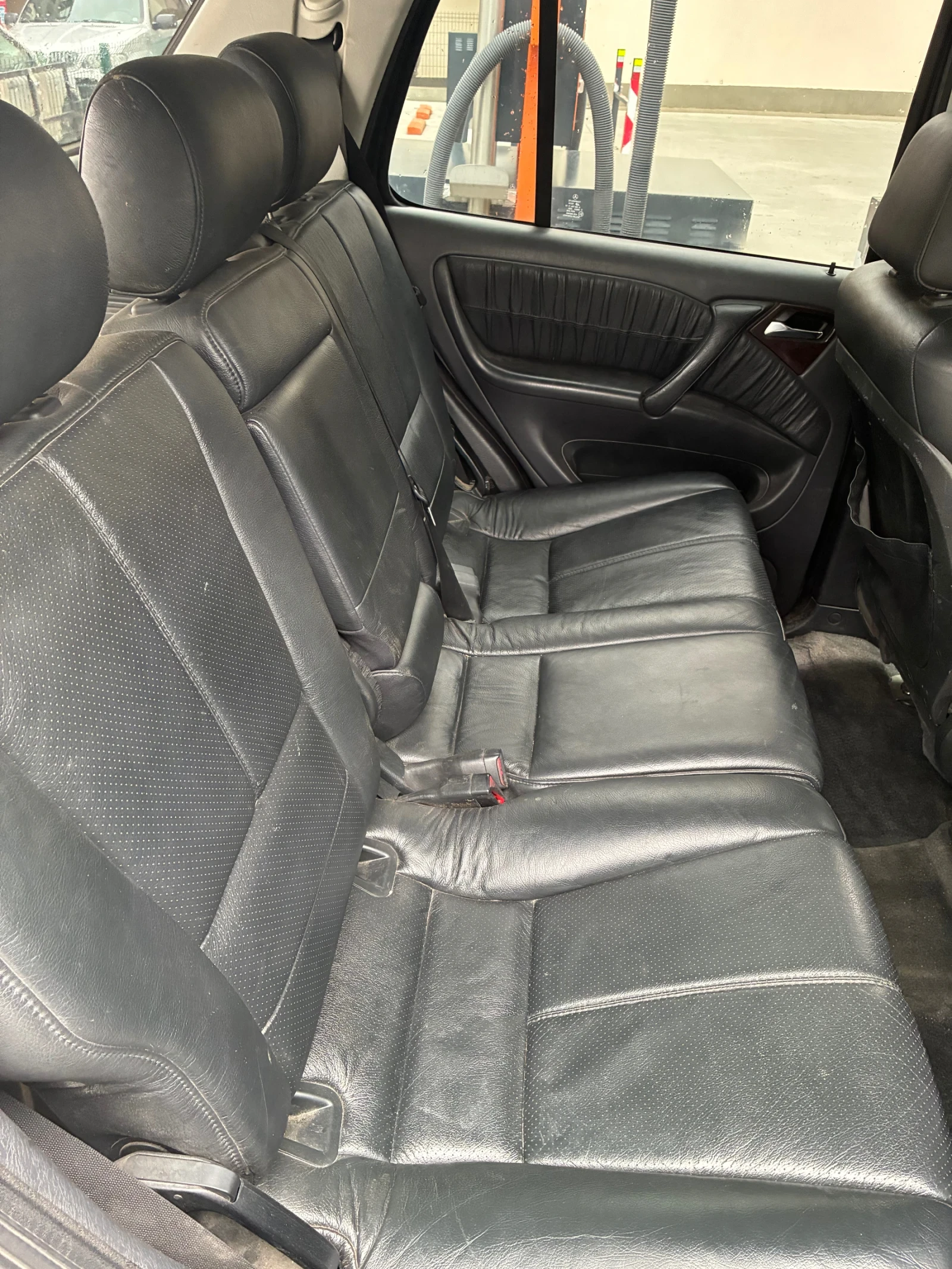 Mercedes-Benz ML 270 2.7 , снимка 12 - Автомобили и джипове - 54376872