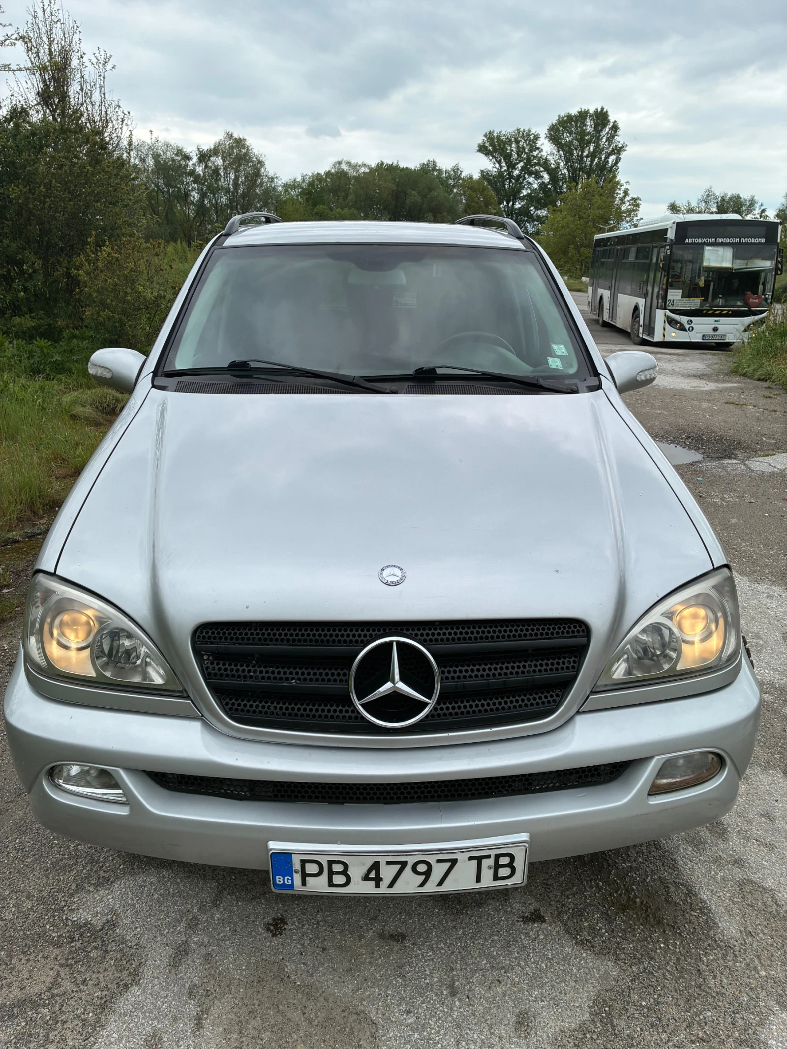 Mercedes-Benz ML 270 2.7 