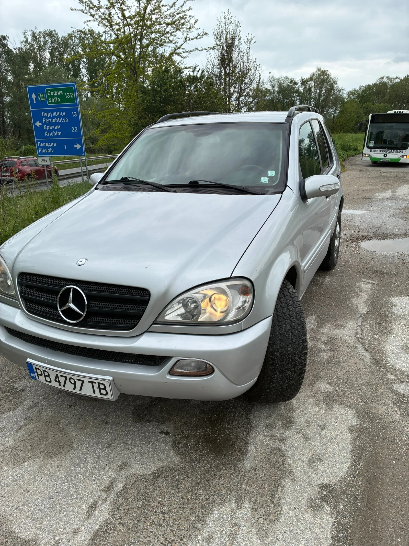 Mercedes-Benz ML 270 2.7 , снимка 9 - Автомобили и джипове - 54376872